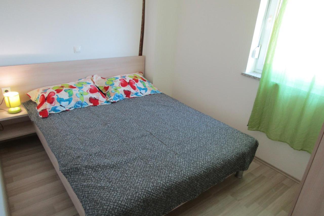 Apartment Morozin Krk Town Exterior photo